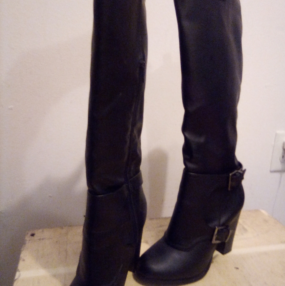 Black high heeled boots